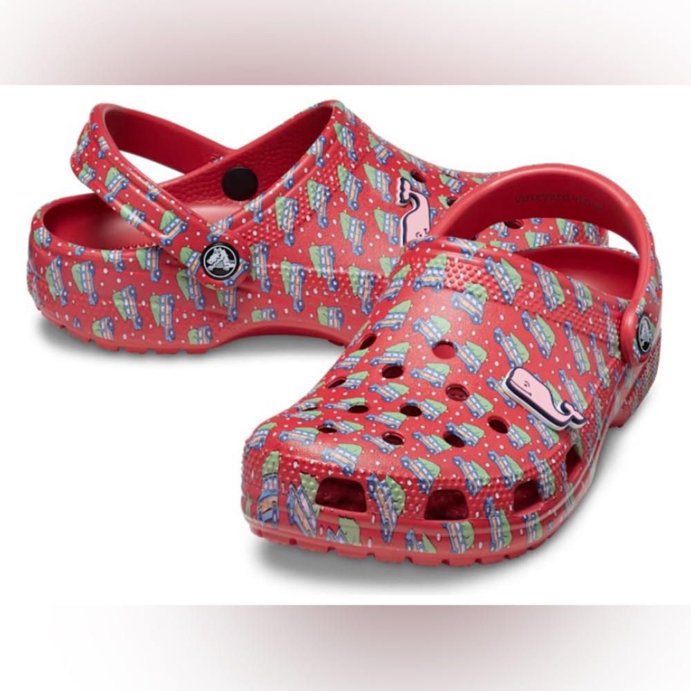 CROCS CLASSIC VINEYARD VINES CLOG
Character Shoes and Charms CHRISTMAS